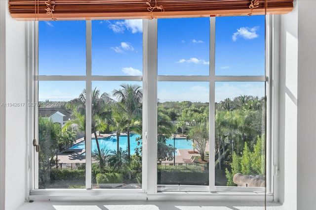 14229 SW 274th St, Homestead, FL 33032