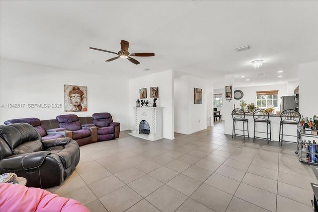 14229 SW 274th St, Homestead, FL 33032