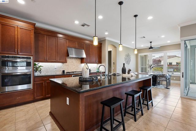 2062 Reserva Court, Brentwood, CA 94513