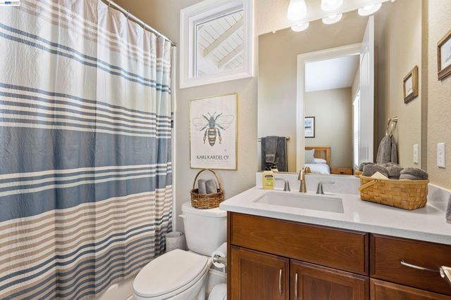 2062 Reserva Court, Brentwood, CA 94513