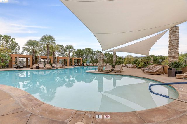 2062 Reserva Court, Brentwood, CA 94513