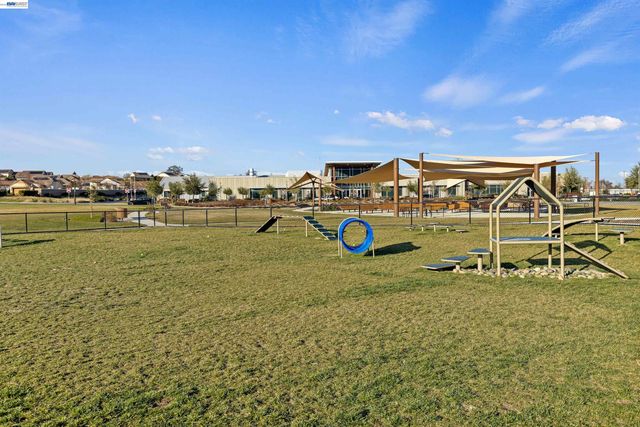 2062 Reserva Court, Brentwood, CA 94513