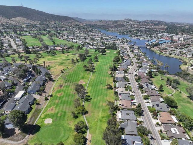 1940 Fairway Circle Drive, San Marcos, CA 92078
