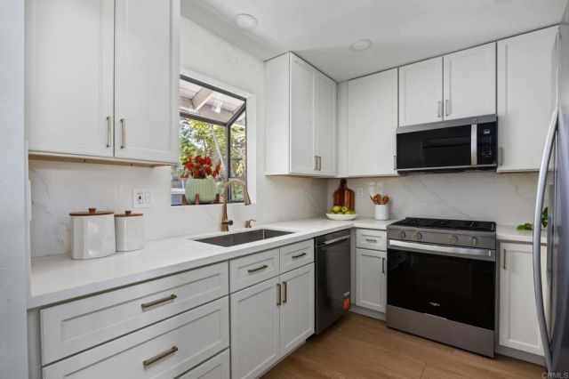 1940 Fairway Circle Drive, San Marcos, CA 92078