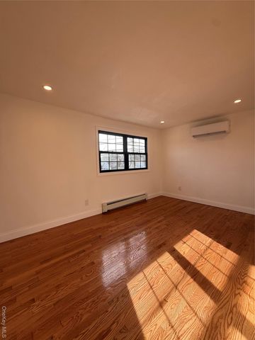 1709 Camp Avenue, Merrick, NY 11566