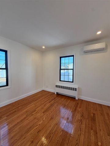 1709 Camp Avenue, Merrick, NY 11566