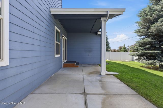 6643 N Gavin LOOP, Coeur D'alene, ID 83815