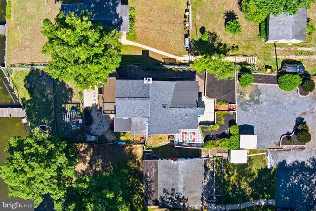 601 RIVERSIDE DR, Pasadena, MD 21122