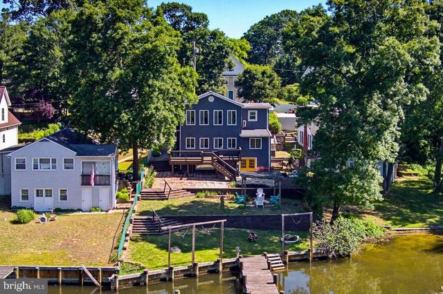 601 RIVERSIDE DR, Pasadena, MD 21122