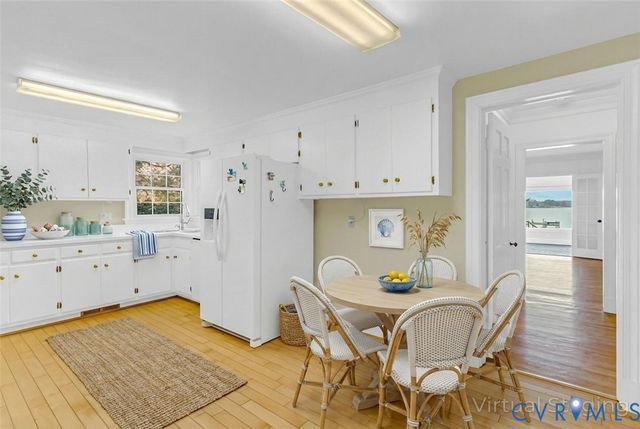 289 King Carter Lane, Weems, VA 22576