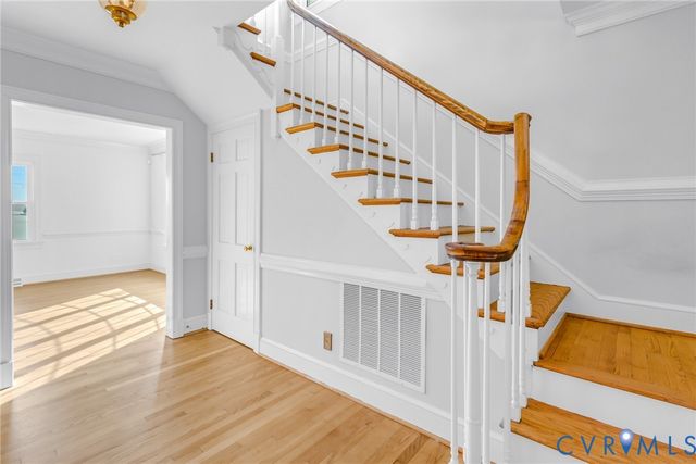 289 King Carter Lane, Weems, VA 22576