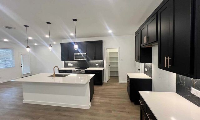 2549 Lost Maples Lane, Dallas, TX 75228