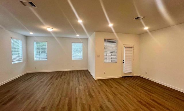 2549 Lost Maples Lane, Dallas, TX 75228