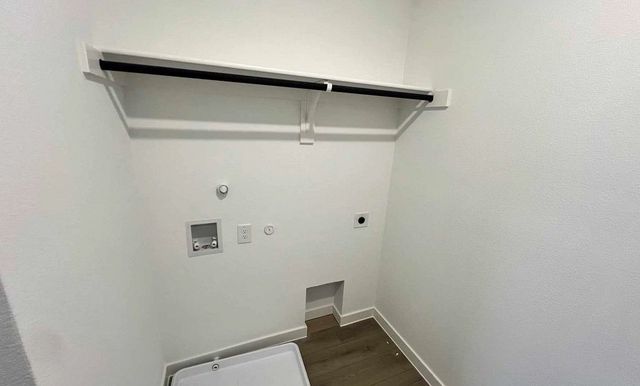 2549 Lost Maples Lane, Dallas, TX 75228