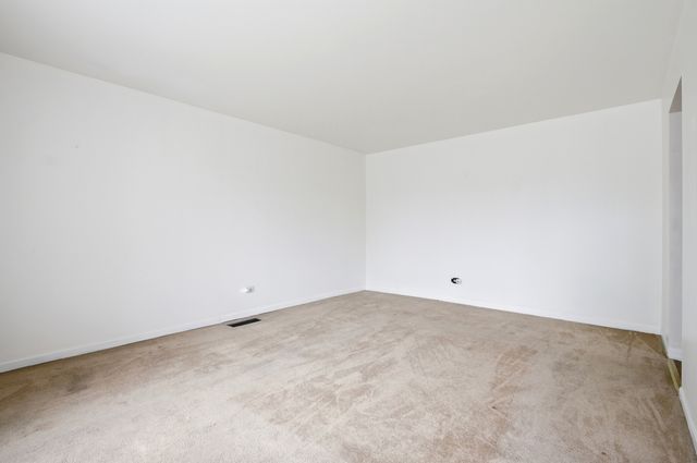 1360 Balmoral Avenue, Calumet City, IL 60409