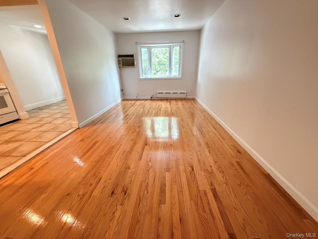 55-18 Junction Boulevard, Elmhurst, NY 11373 — photo 3