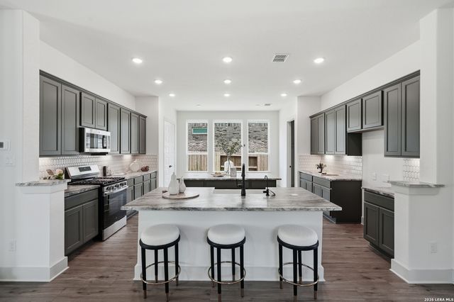 422 Glenwood Ranch, Cibolo, TX 78108
