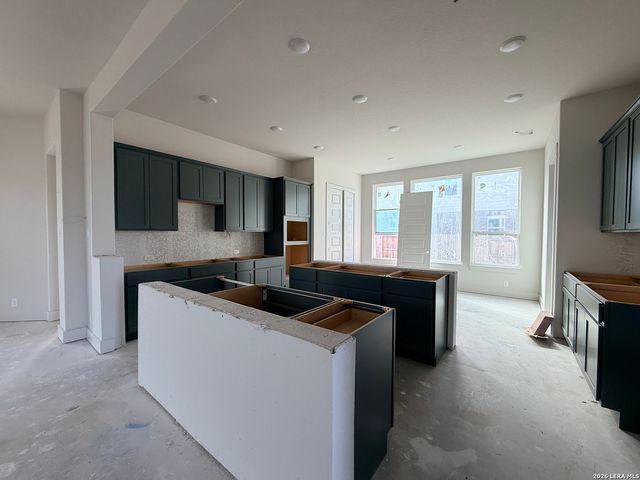 422 Glenwood Ranch, Cibolo, TX 78108