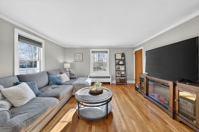 742 New Boston Rd, Fall River, MA 02720