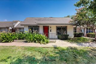 13838 Methuen Green Street, Dallas, TX 75240