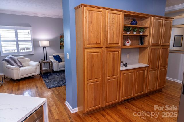 124 Old Pasture Way, Hendersonville, NC 28739