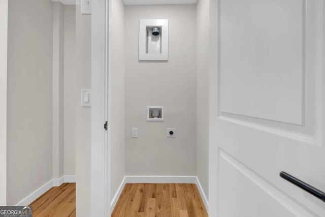 1427 Lorenzo Drive SW, Atlanta, GA 30310
