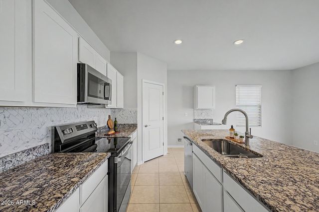 35268 W SANTA CLARA Avenue, Maricopa, AZ 85138