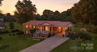 89 Loblollie Road, Taylorsville, NC 28681