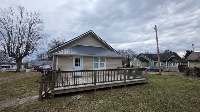 114 Garfield St, Mcminnville, TN 37110