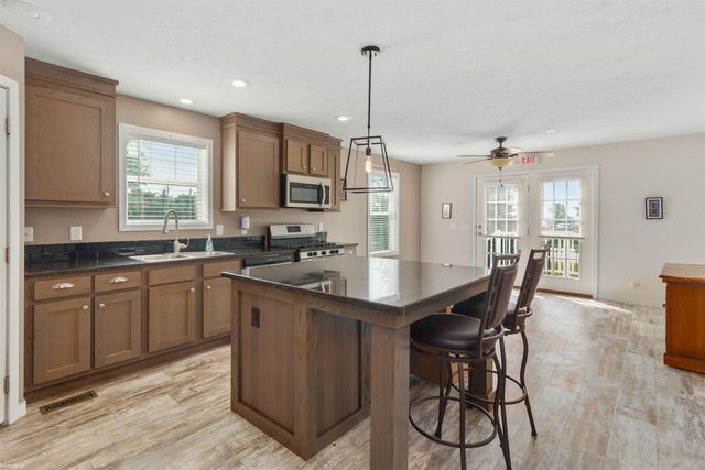 10364 Bonaparte Court, Ira, MI 48023