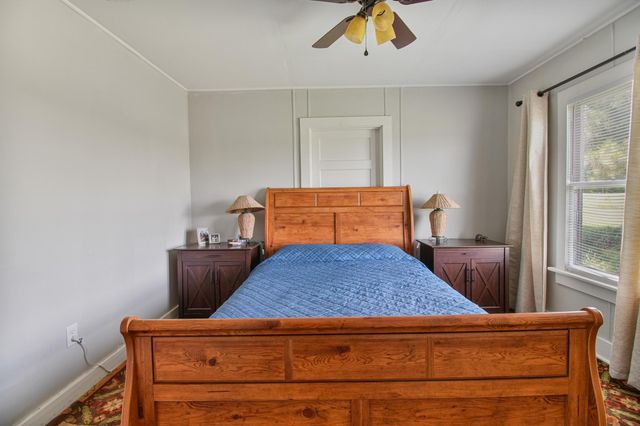 11074 W 64 (Home+MiniHomes) Highway, Overton, TX 75684