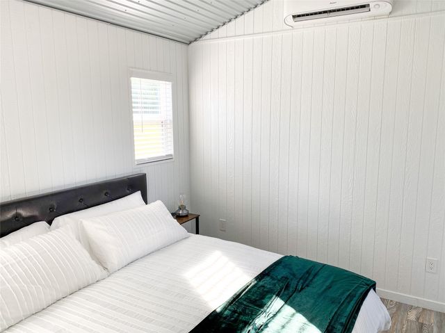 11074 W 64 (Home+MiniHomes) Highway, Overton, TX 75684