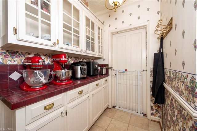 301 Virginia Drive, Yadkinville, NC 27055