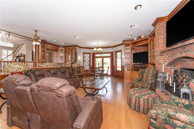 301 Virginia Drive, Yadkinville, NC 27055