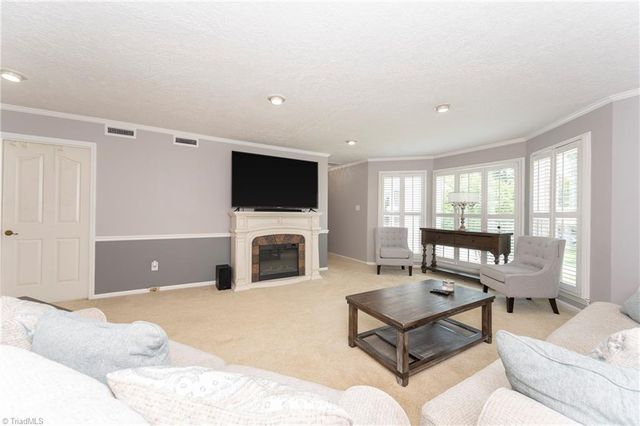 301 Virginia Drive, Yadkinville, NC 27055