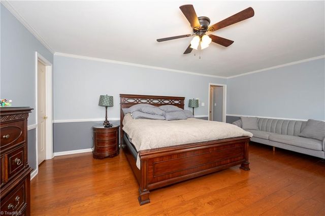 301 Virginia Drive, Yadkinville, NC 27055