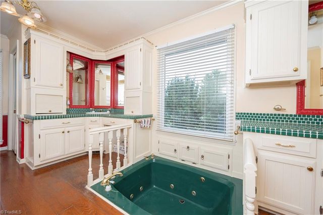 301 Virginia Drive, Yadkinville, NC 27055