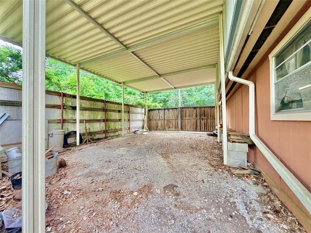 2735 Webster Street, Liberty, TX 77575
