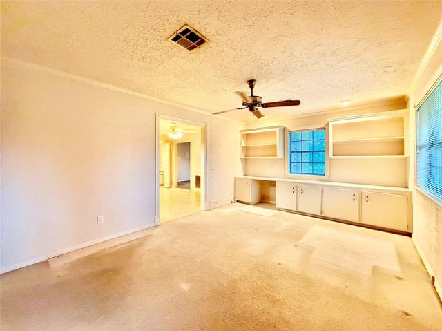 2735 Webster Street, Liberty, TX 77575