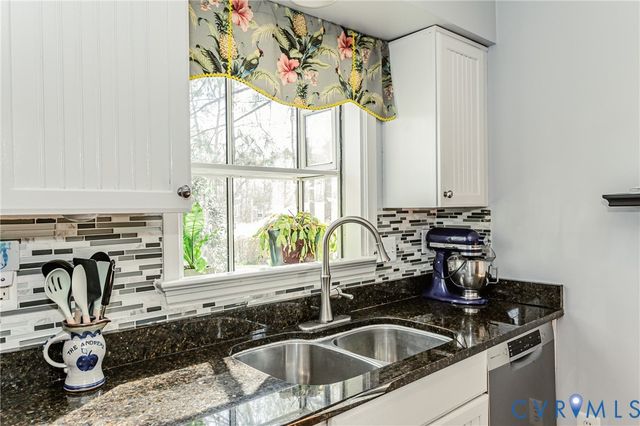 1837 Fairwind Cir, Henrico, VA 23238