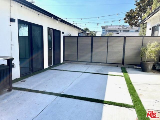9946 Farragut Drive, Culver City, CA 90232