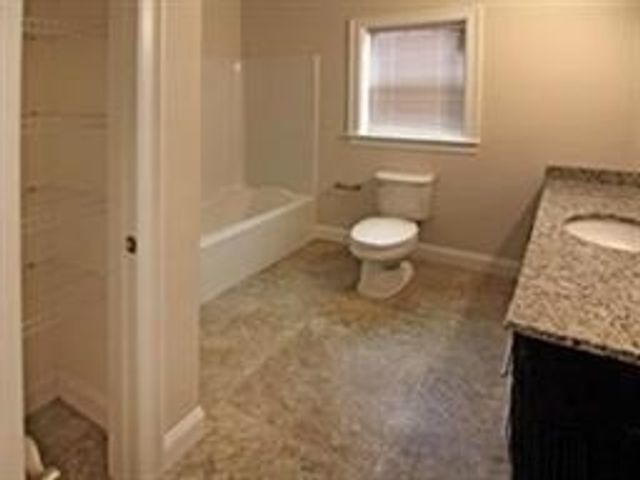 244 Washington Street 2-203, Easton, MA 02356