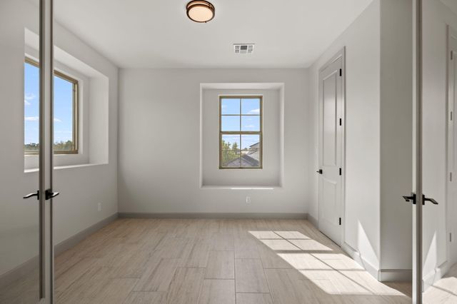 103 Fernleaf Court NW, Albuquerque, NM 87107