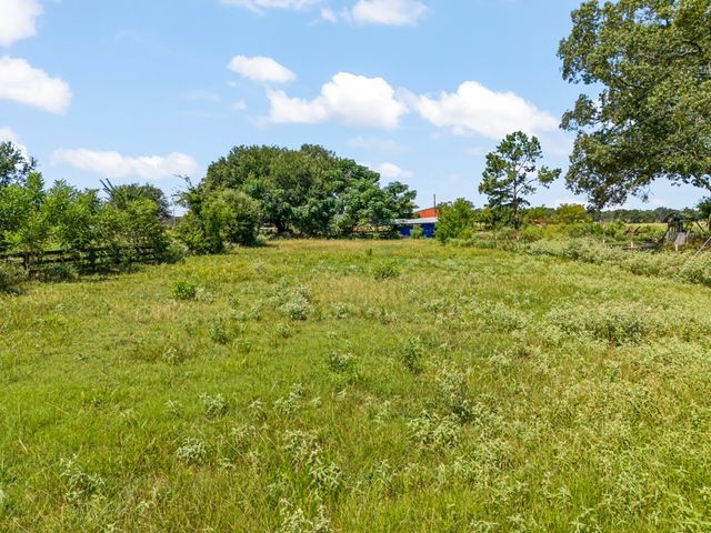 6404 Black Gum Road, Gilmer, TX 75644