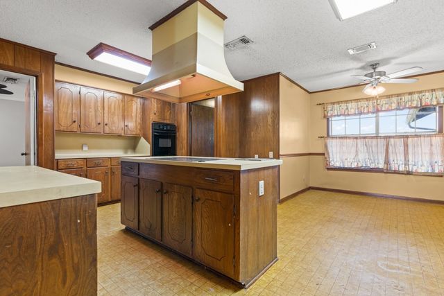 6404 Black Gum Road, Gilmer, TX 75644