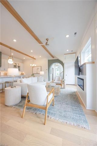 901 Calhoun WAY, Chesapeake, VA 23322