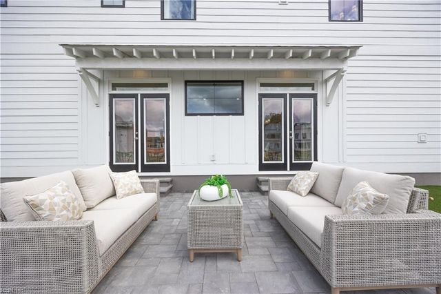 901 Calhoun WAY, Chesapeake, VA 23322