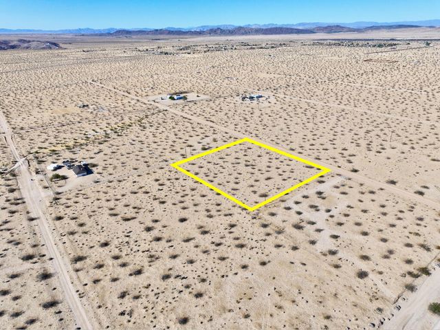 407 California Avenue, Joshua Tree, CA 92252