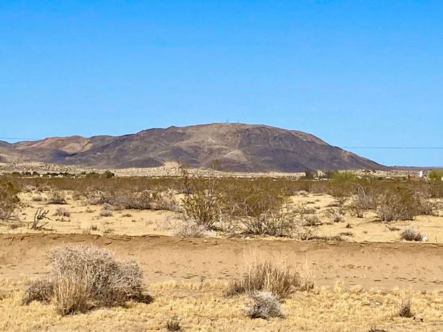 407 California Avenue, Joshua Tree, CA 92252