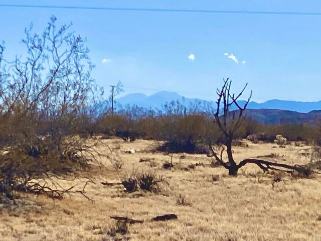 407 California Avenue, Joshua Tree, CA 92252